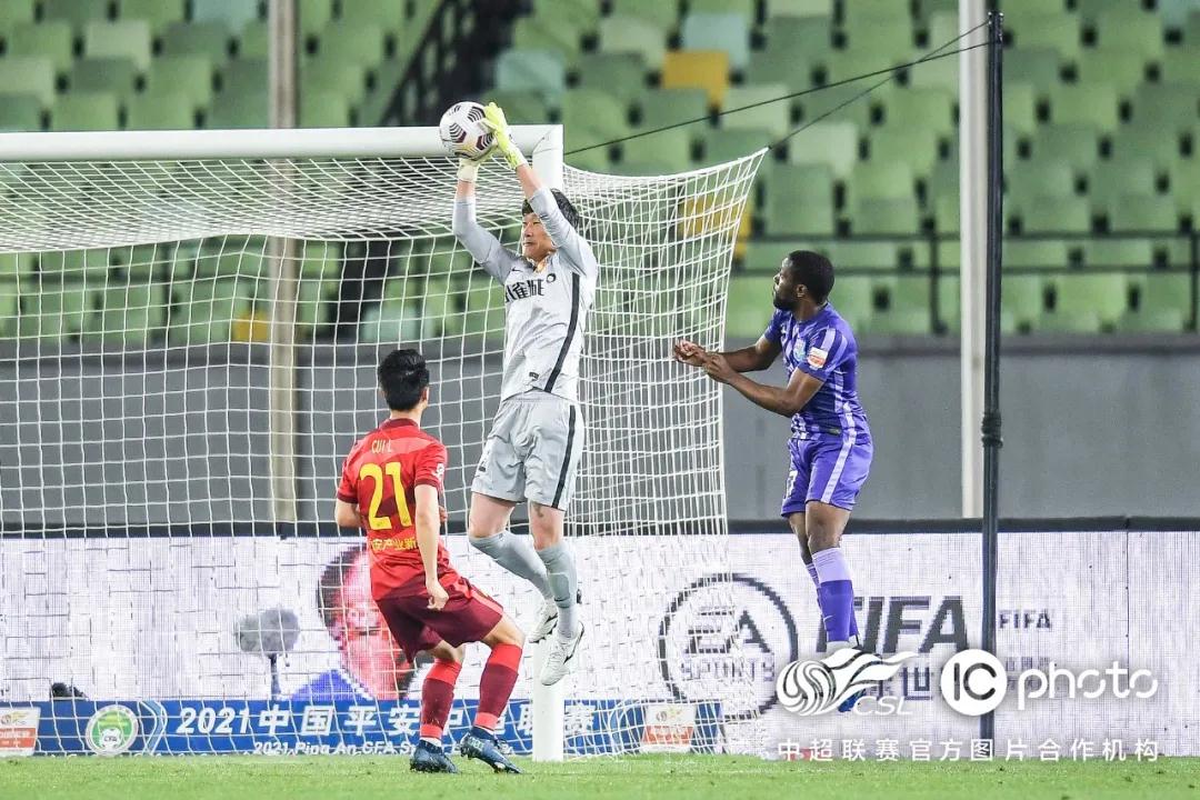 هل يوجد قرعة في نصف نهائي دوري أبطال أوروبا؟