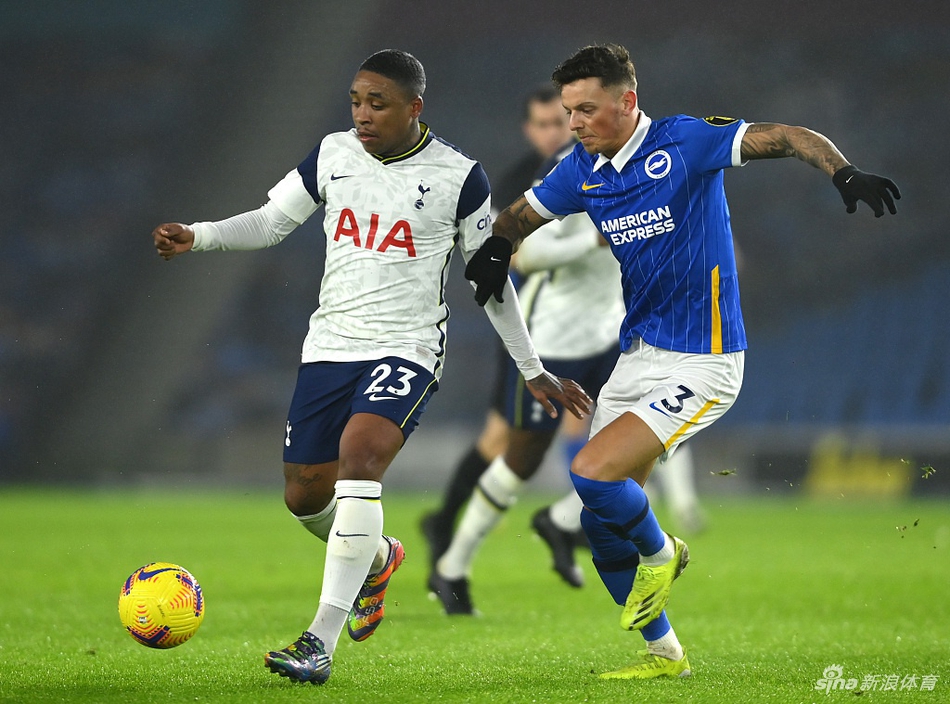 نهائي دوري أبطال أوروبا 2000تعليق عصام الشوالي الأسطوري