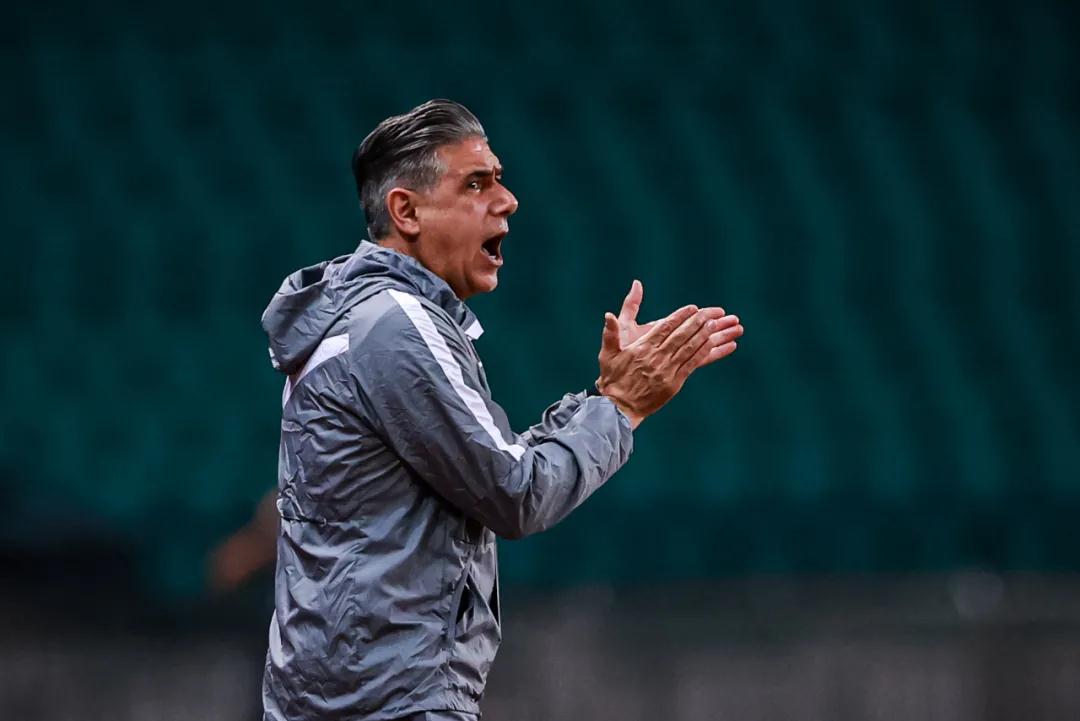 مباراة الأهلي وريال مدريد 1-0 مباراة القرن التي هزت العالم