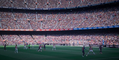 كلمات أغنية الحب كالنار وتأثيره على السوشيال ميديا