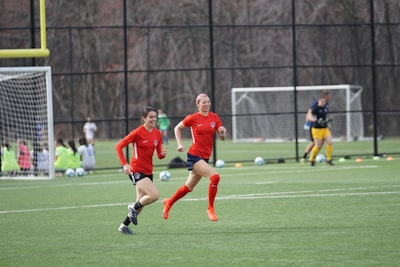 القنوات الناقلة لمباراة الأهلي المصري والهلال السوداني اليوم